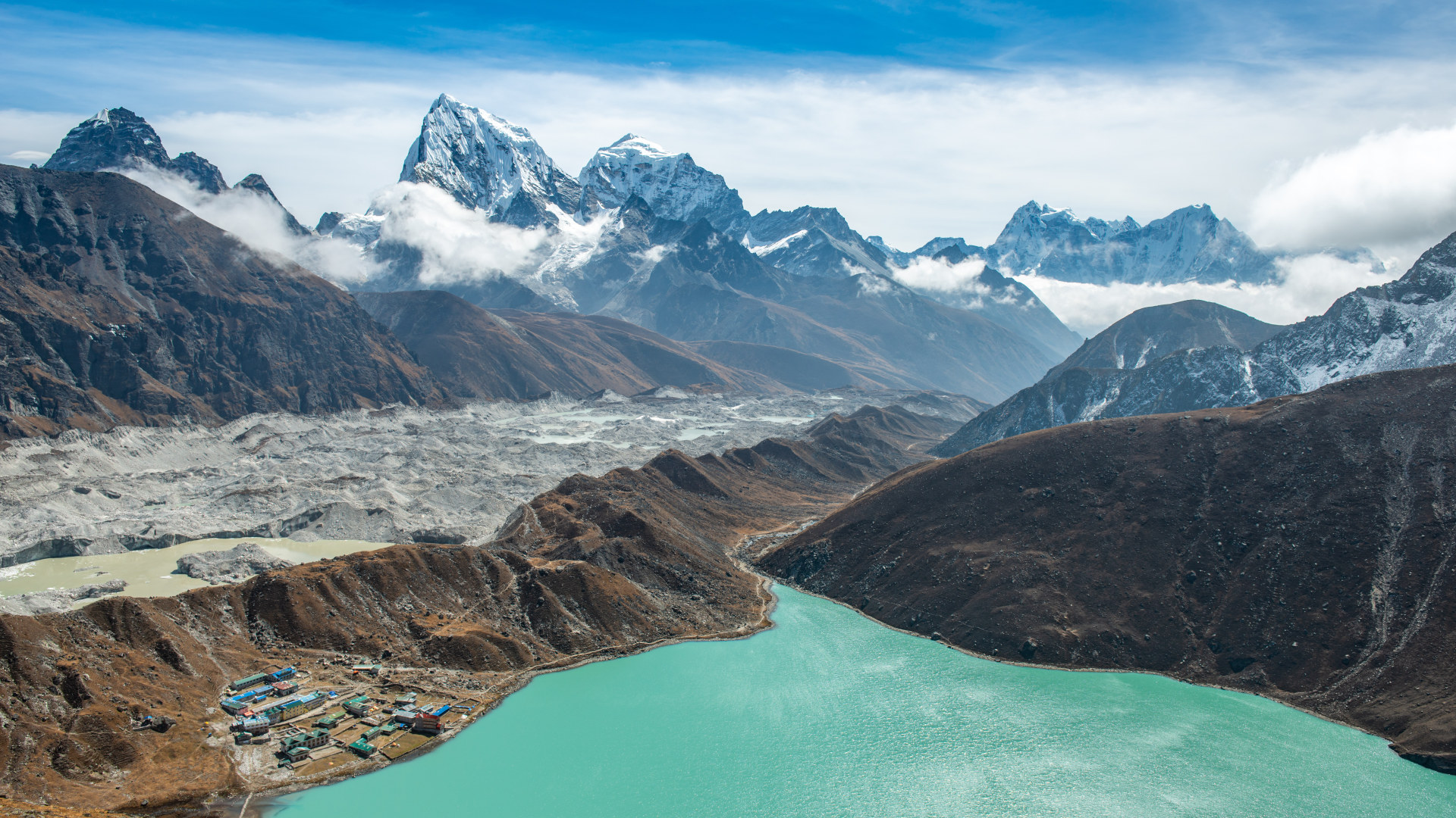 Everest-Base-Camp -Gokyo-lake slide 1