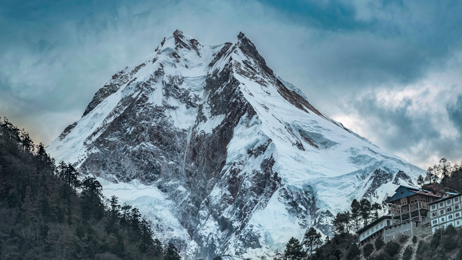 Manaslu-Trek slide 1